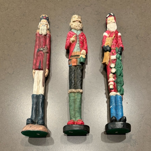 Vintage Carved Looking Resin Windsor Collection Skinny Santas Set of 3 - Picture 1 of 10